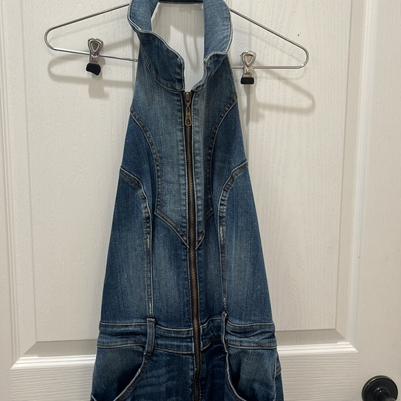 Guess Jeans Jumpsuit Halter Neck Low Back Cargo Faded Navy gently used - Picture 3 of 9